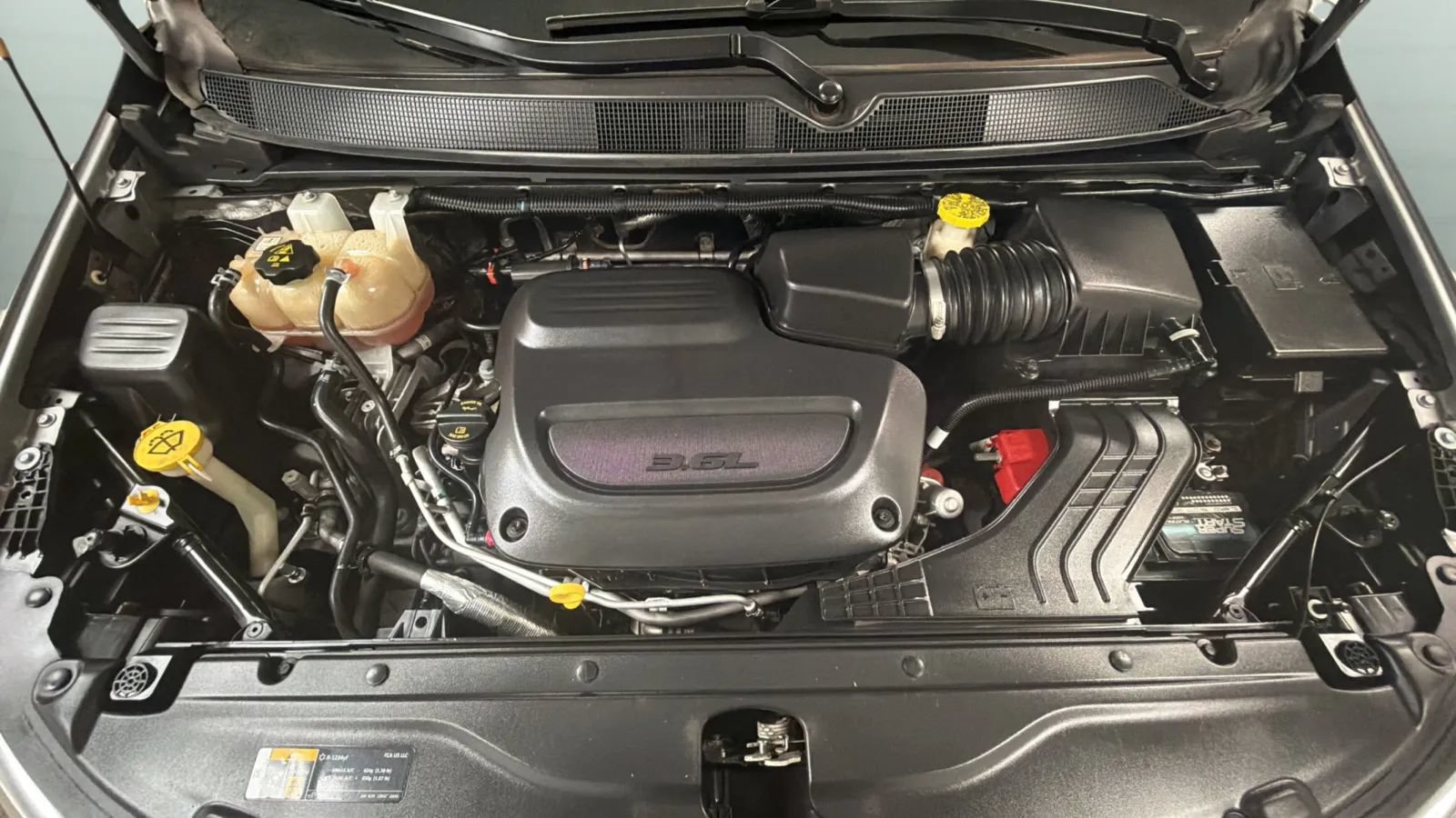 Used 2020 Chrysler Pacifica Touring-L FWD image 23