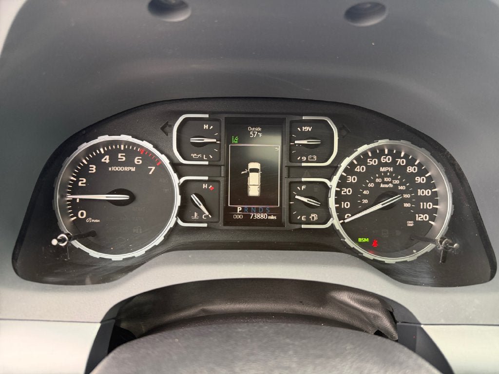 Used 2021 Toyota Tundra Platinum AWD/4WD image 14