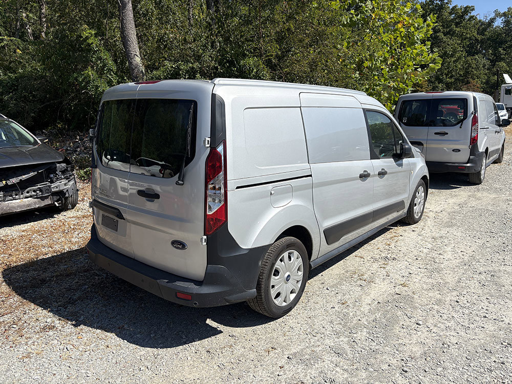 Used 2020 Ford Transit Connect XL image 3