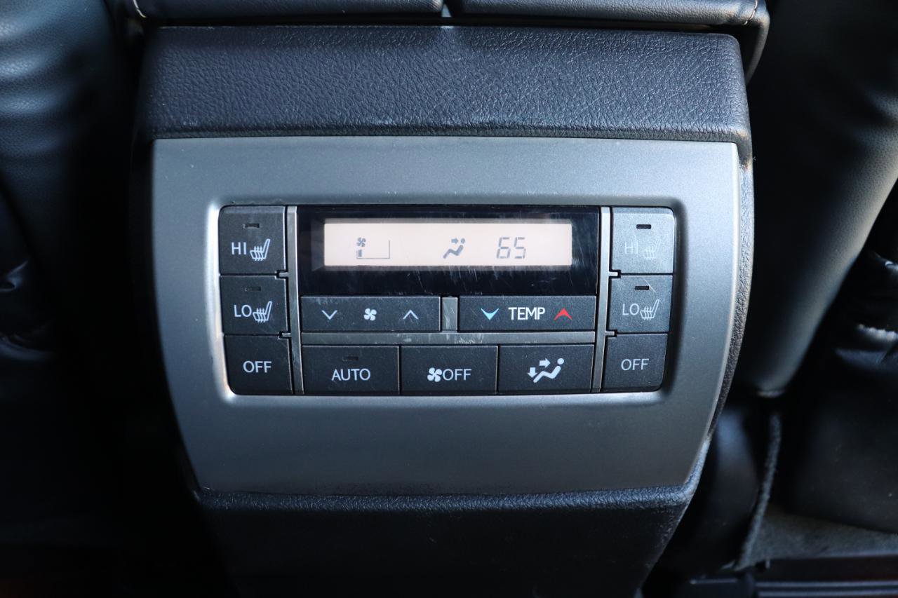 Used 2020 Lexus GX 460 Premium w/ Premium Package image 35