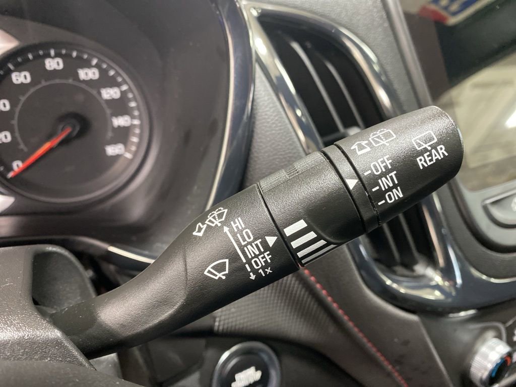 Used 2023 Chevrolet Equinox RS w/ RS Leather Package image 41