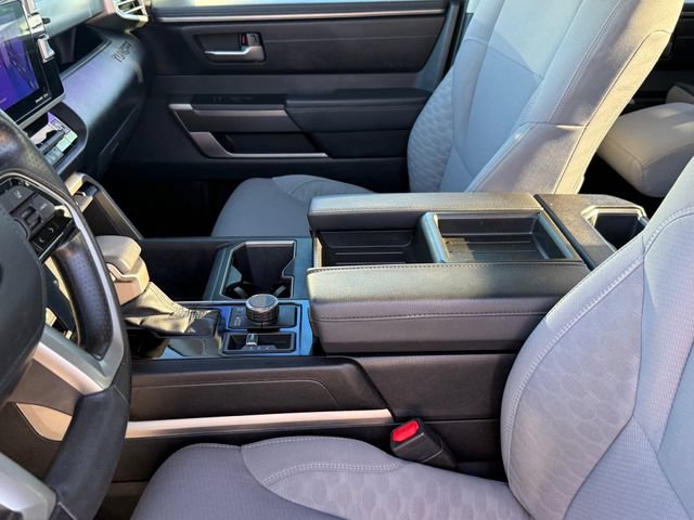 Used 2022 Toyota Tundra SR5 AWD/4WD image 10