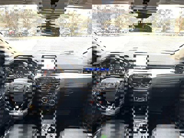 Used 2020 Ford Escape SEL image 19