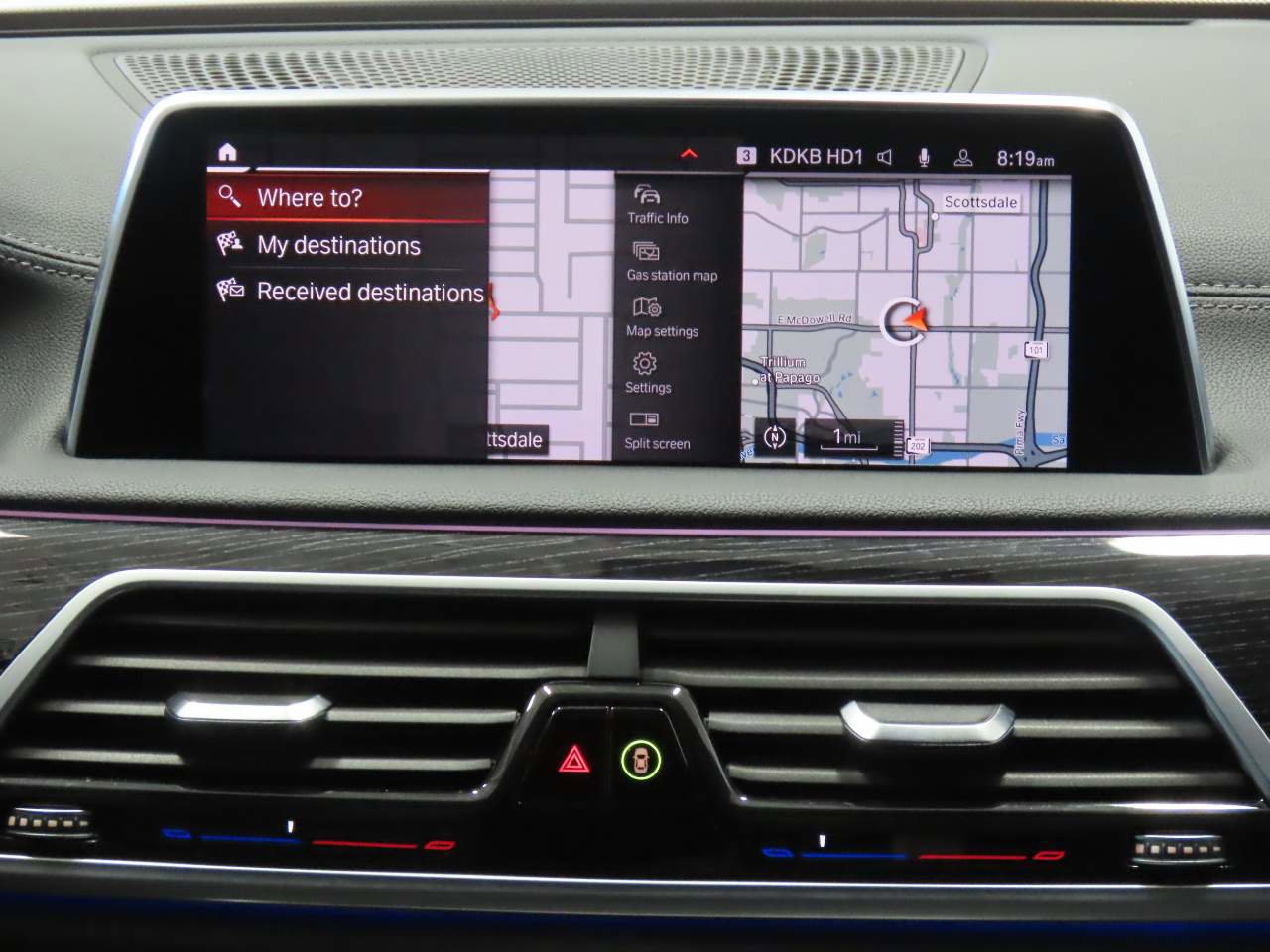 Used 2021 BMW 740i w/ M Sport Package RWD image 11