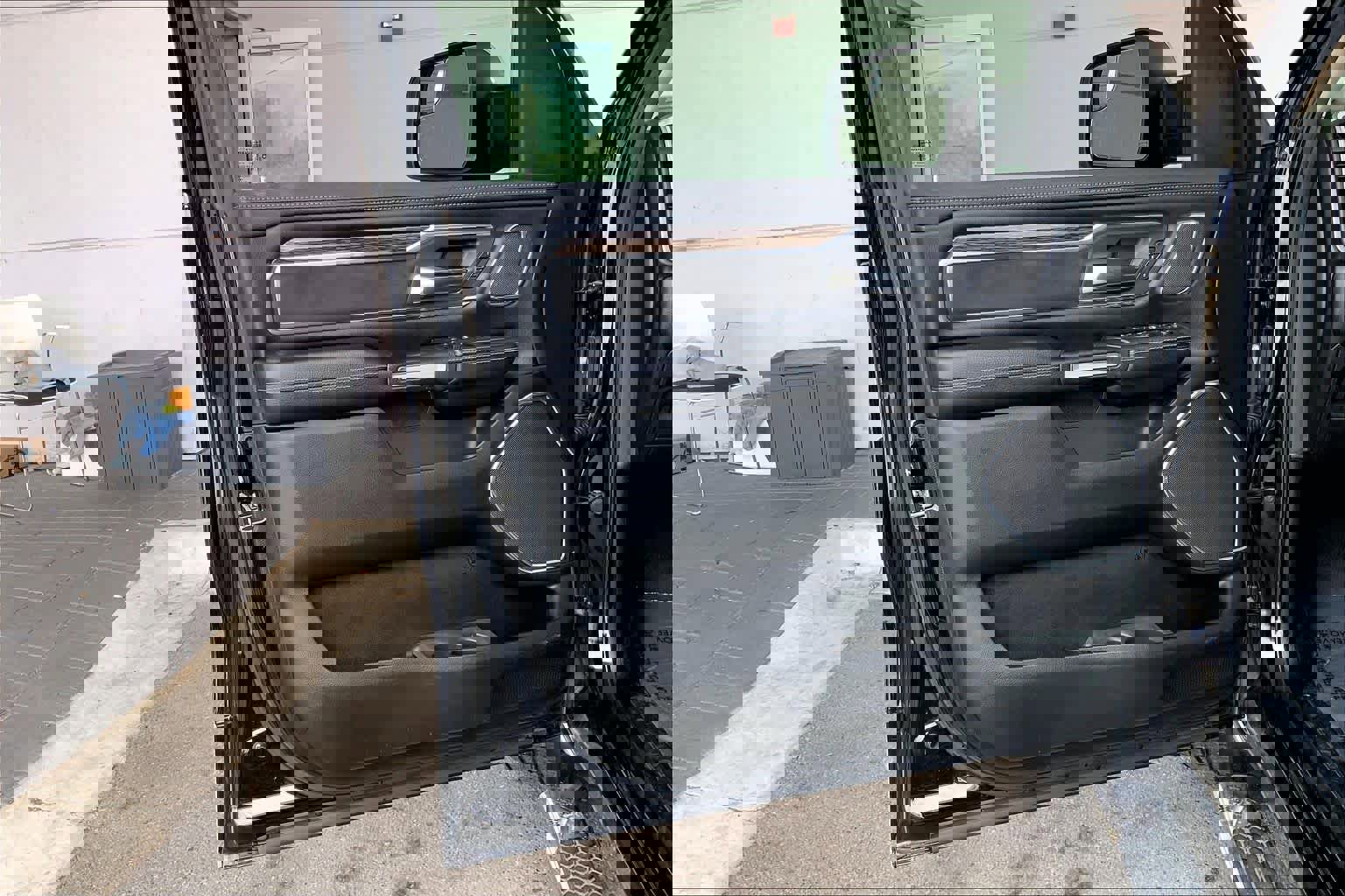 Used 2019 RAM 1500 Laramie image 22