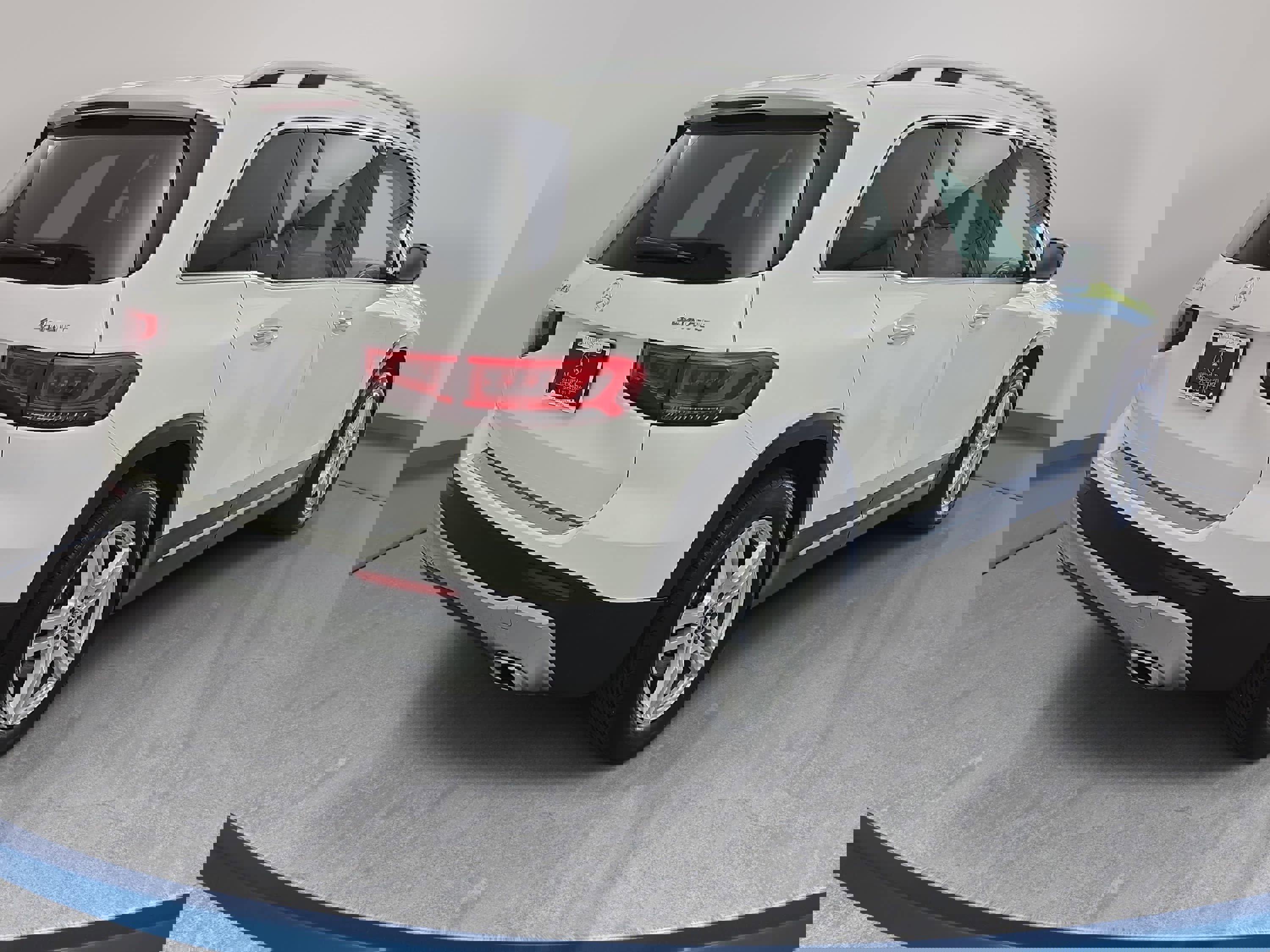 Used 2021 Mercedes-Benz GLB 250 4MATIC image 5