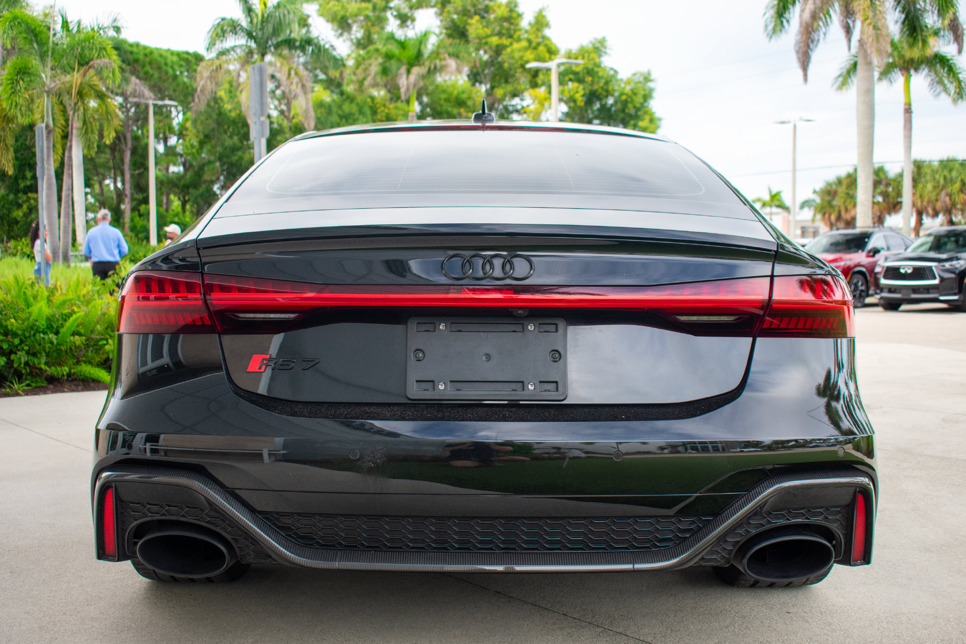 Used 2021 Audi RS 7 Sportback w/ Carbon Optic Package AWD/4WD image 9
