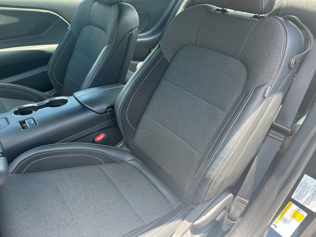 Used 2024 Ford Mustang Coupe RWD image 11