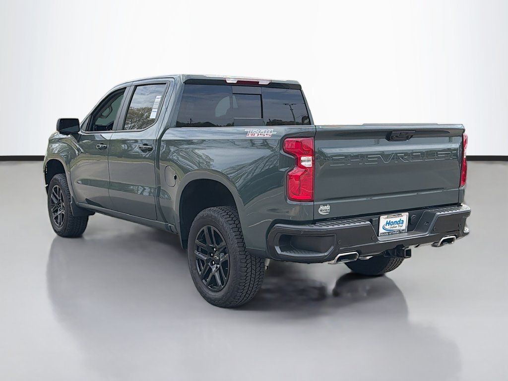 Used 2026 Chevrolet Silverado 1500 LT Trail Boss w/ Safety Package AWD/4WD image 7