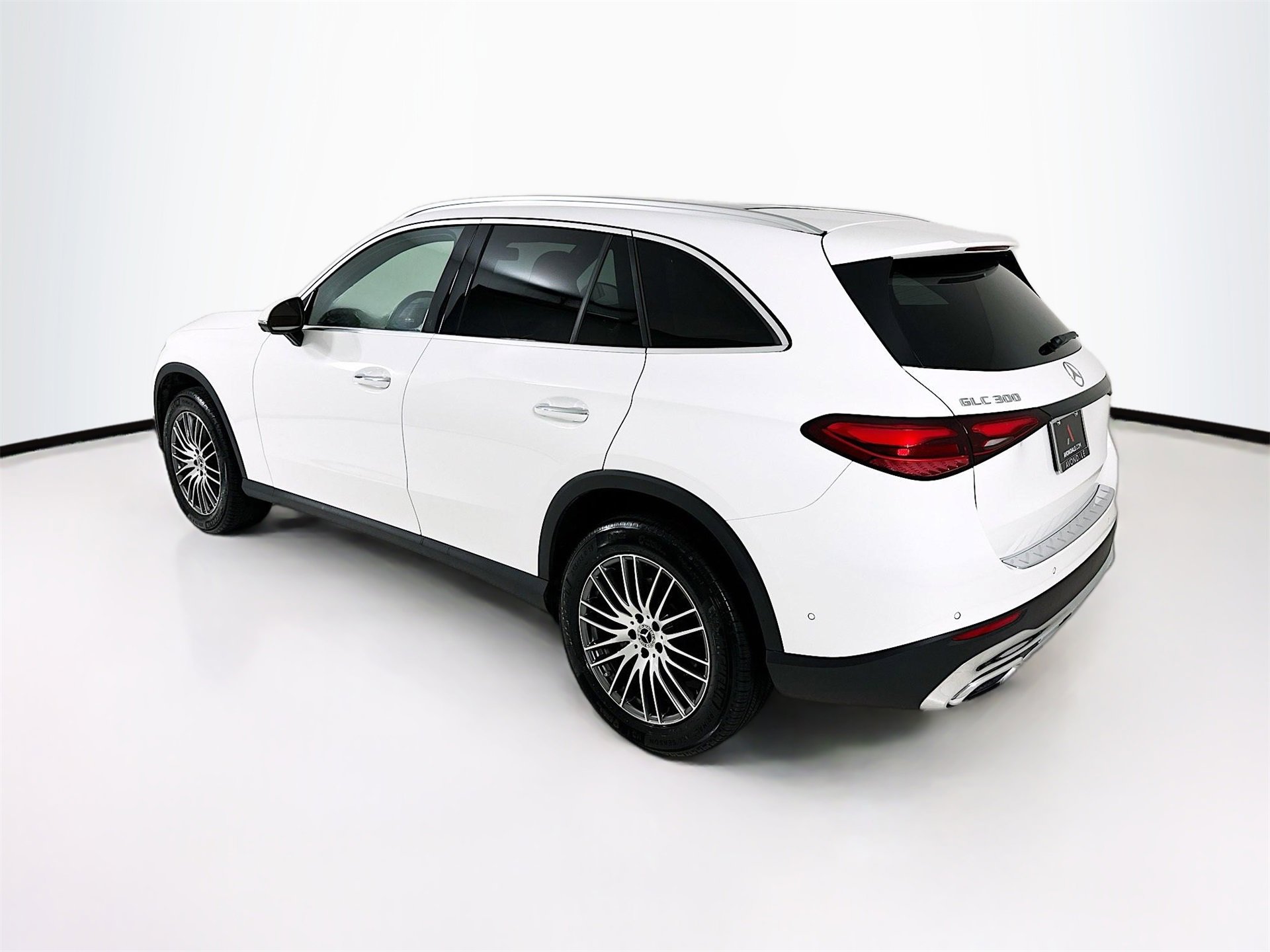 Used 2026 Mercedes-Benz GLC 300 image 6