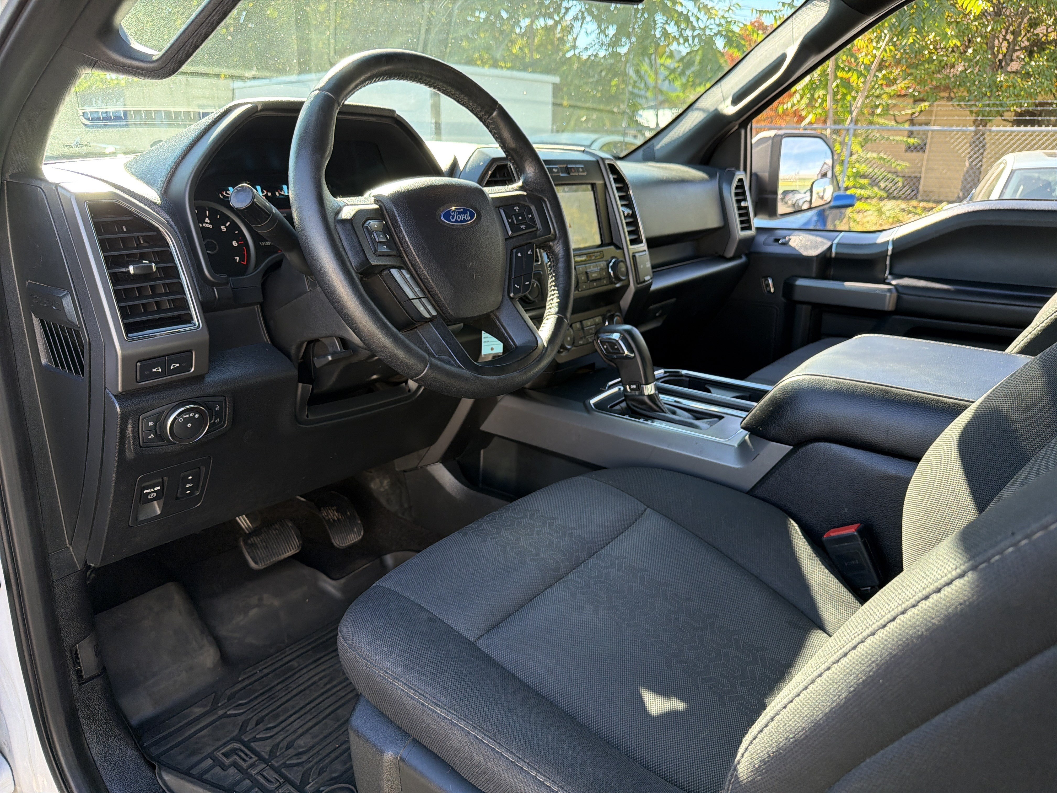 Used 2019 Ford F150 XLT w/ Equipment Group 302A Luxury AWD/4WD image 7