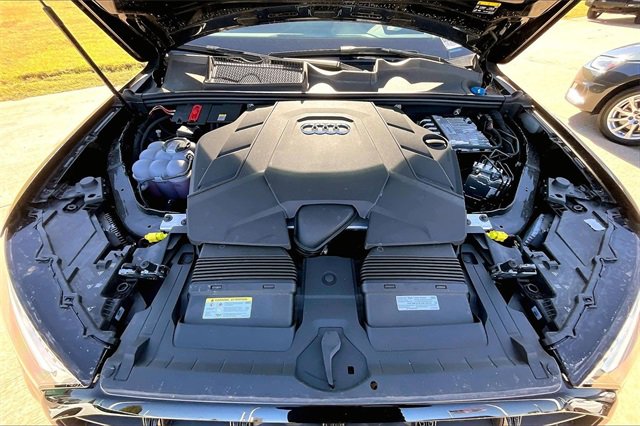 New 2025 Audi Q7 3.0T Prestige image 11