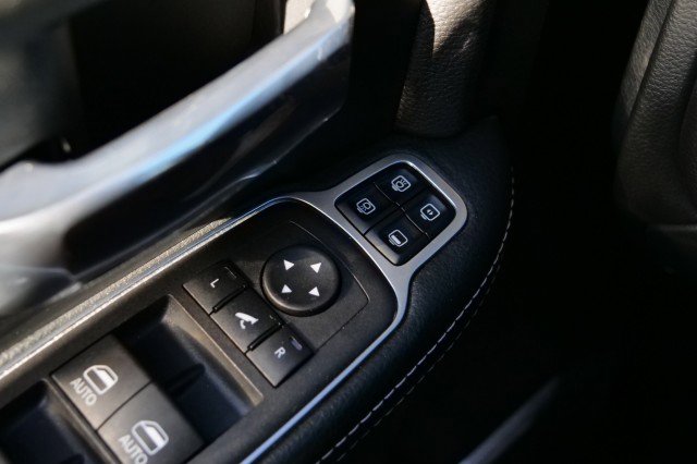 Used 2024 RAM 3500 Laramie w/ Night Edition image 28