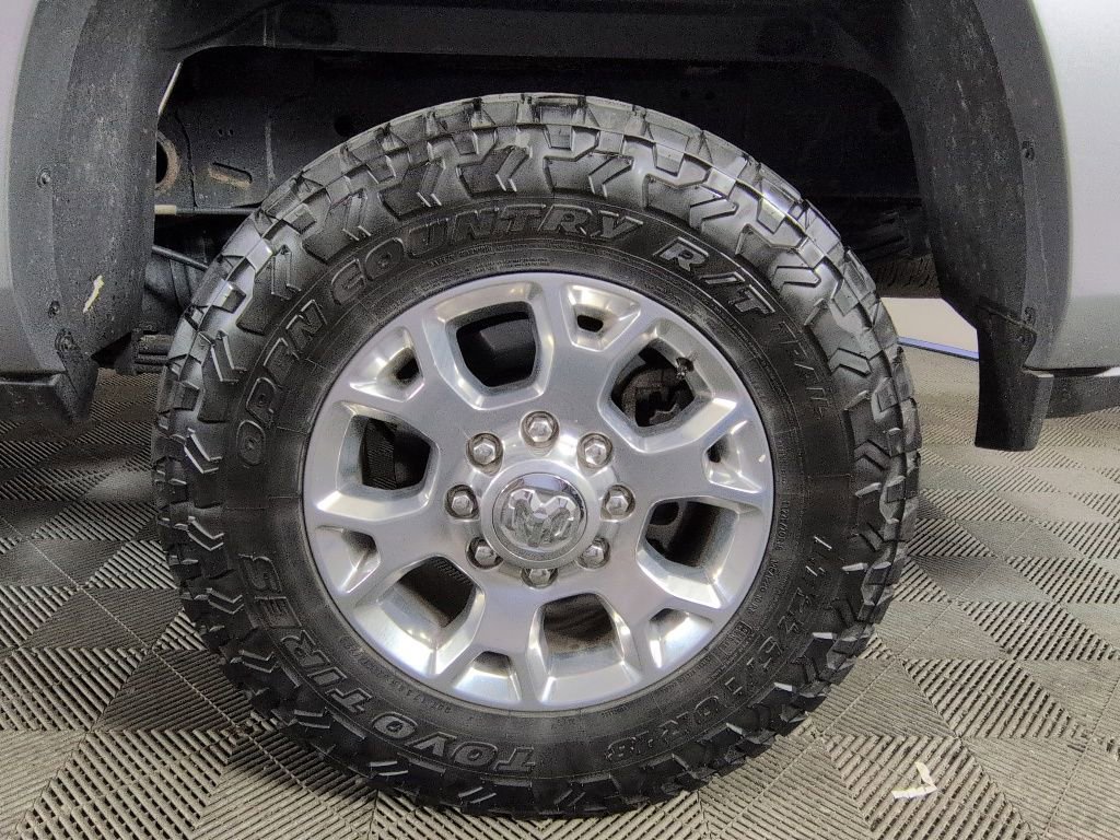 Used 2020 RAM 3500 Laramie AWD/4WD image 10