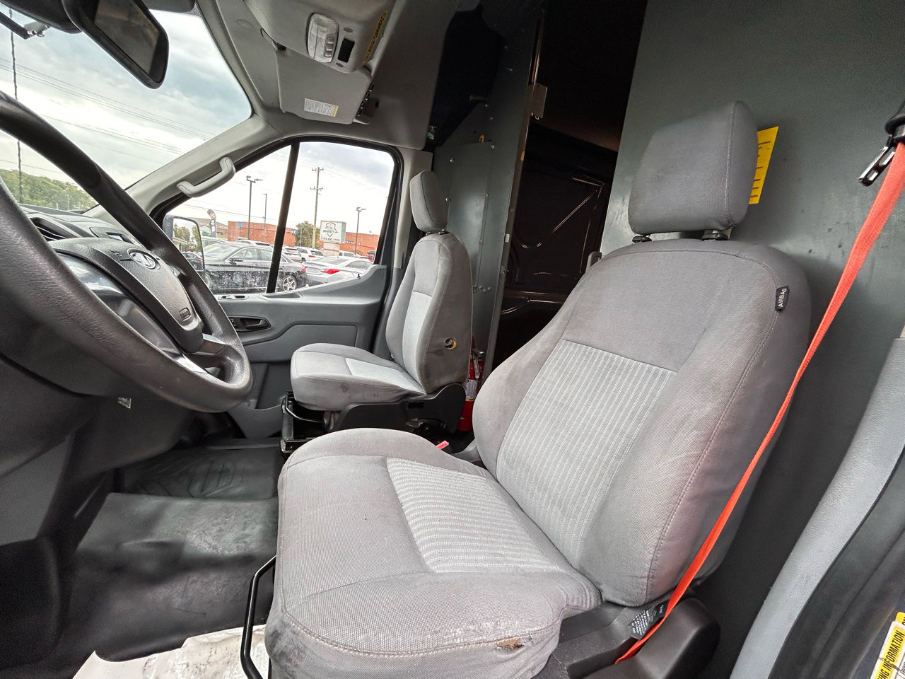 Used 2019 Ford Transit 250 148 High Roof Extended image 18