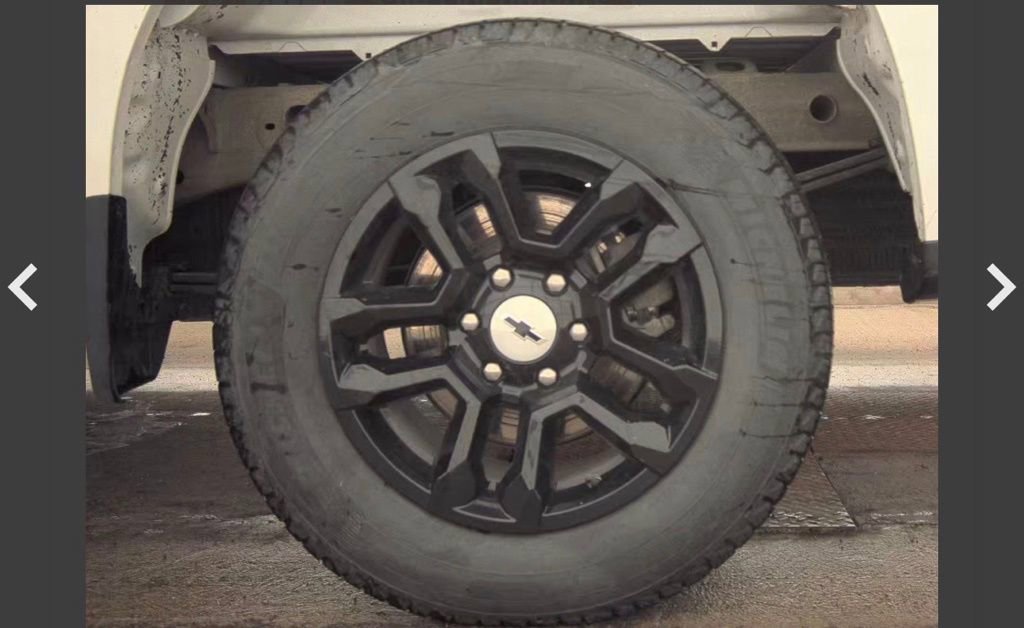 Used 2023 Chevrolet Silverado 1500 RST image 10