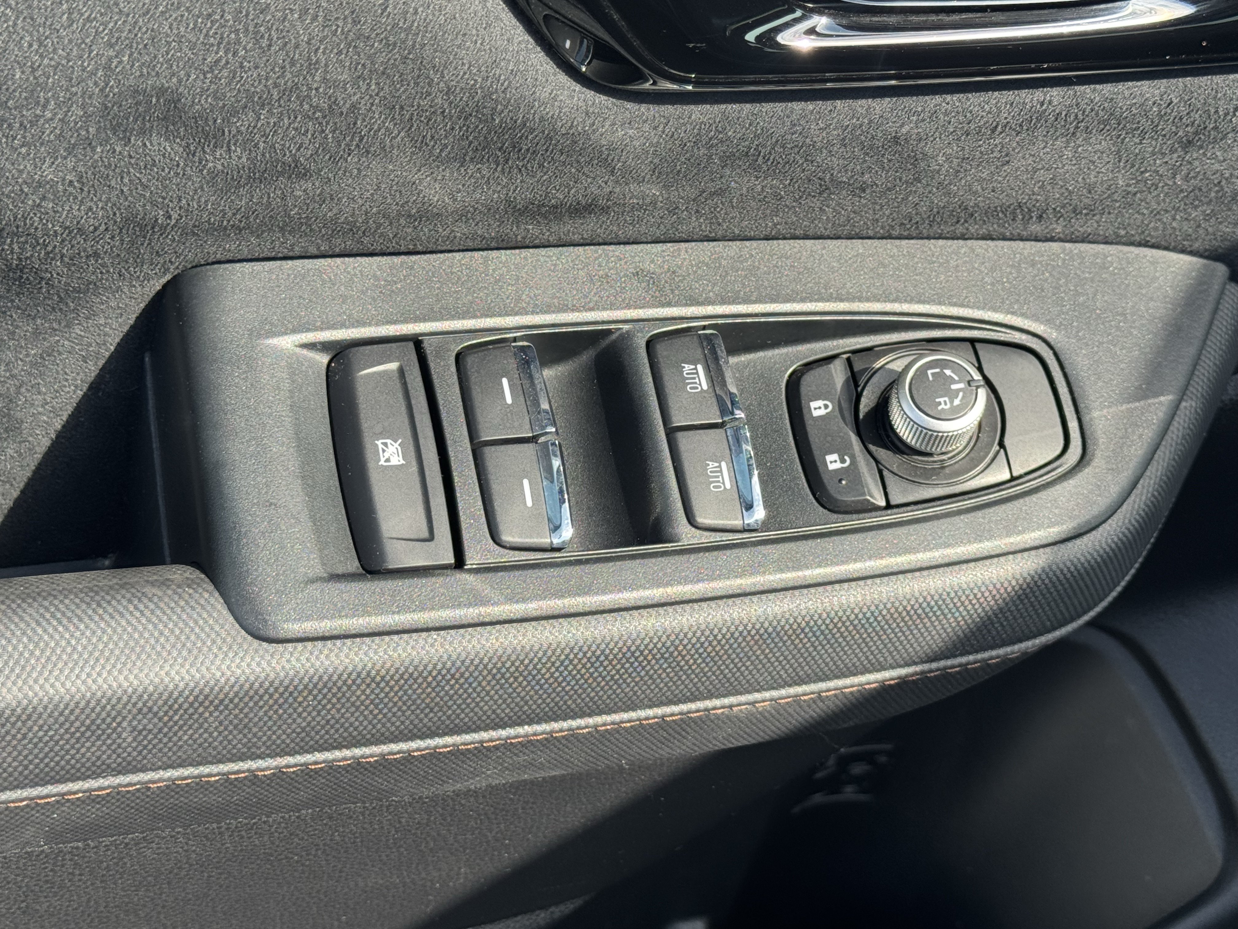 Certified 2025 Subaru Forester Touring AWD/4WD image 13