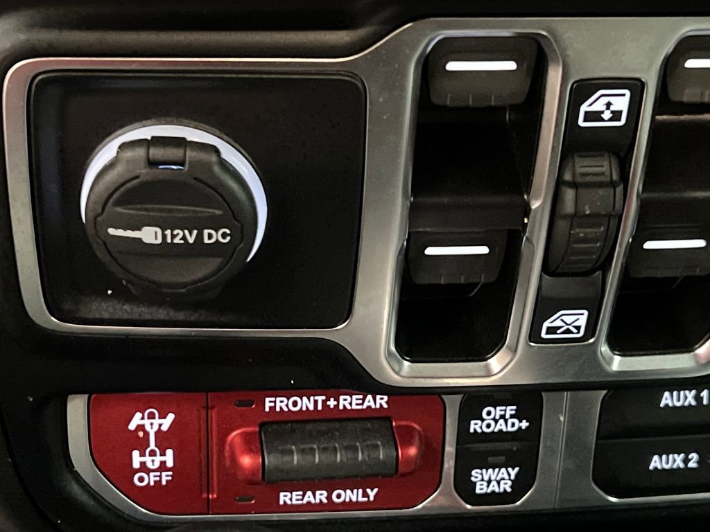 Used 2024 Jeep Wrangler Unlimited Rubicon w/ XTREMEE 35" Tire Package AWD/4WD image 45