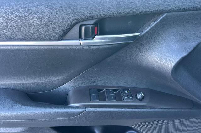 Used 2023 Toyota Camry LE image 11