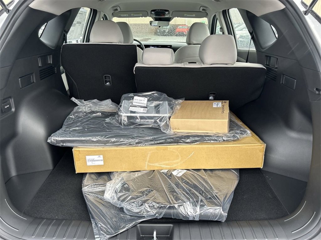 New 2026 Hyundai Tucson SE image 17