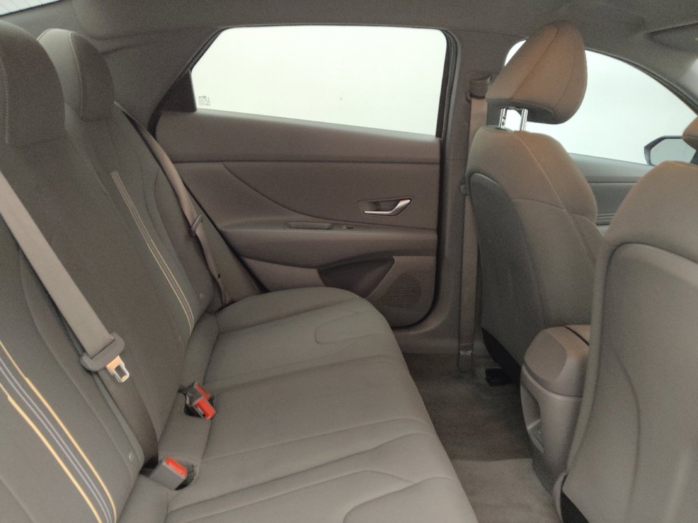 Used 2025 Hyundai Elantra Sport w/ Cargo Package FWD image 19