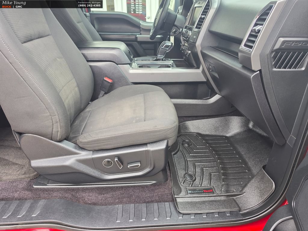 Used 2015 Ford F150 XLT w/ Equipment Group 302A Luxury AWD/4WD image 44