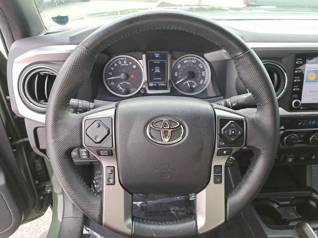Certified 2022 Toyota Tacoma Limited image 17
