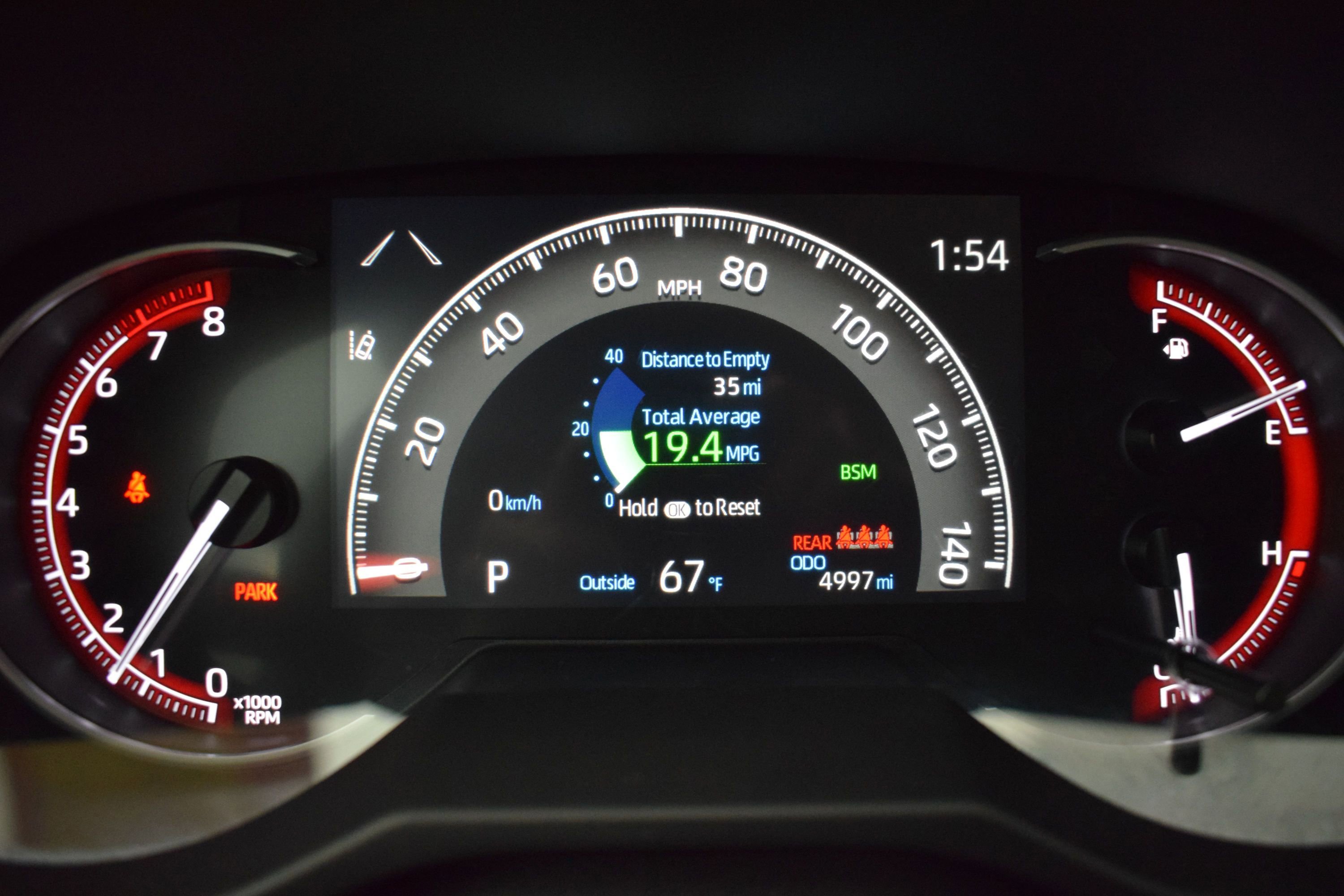 Used 2025 Toyota RAV4 XLE AWD/4WD image 16