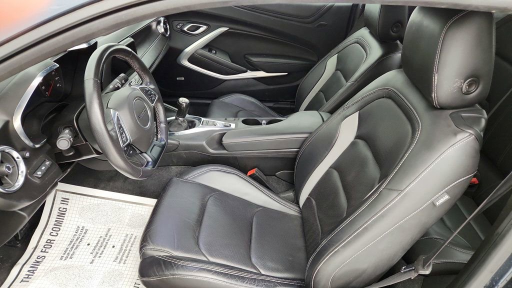 Used 2021 Chevrolet Camaro LT w/ RS Package image 18