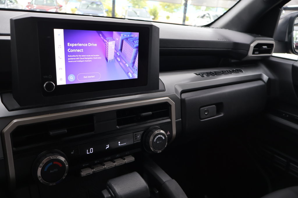 Certified 2026 Toyota Tacoma TRD Off-Road AWD/4WD image 23