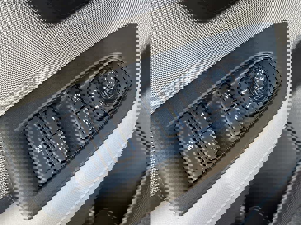 Certified 2025 Subaru Forester w/ Convenience Package #1 image 24