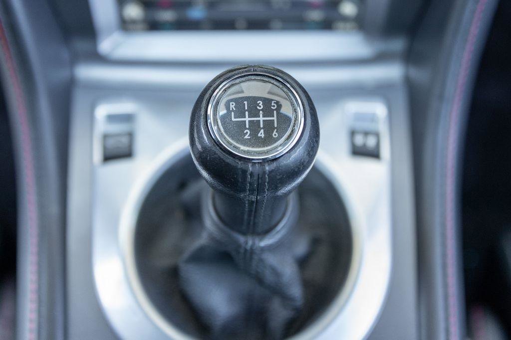 Used 2006 Aston Martin V8 Vantage Coupe image 5