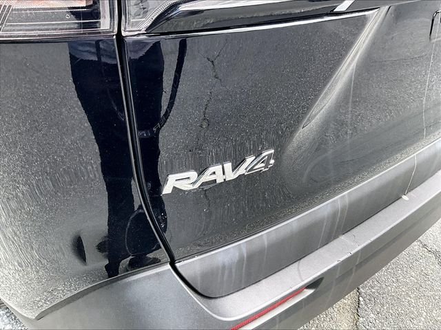 Used 2020 Toyota RAV4 XLE w/ Convenience Package AWD/4WD image 8
