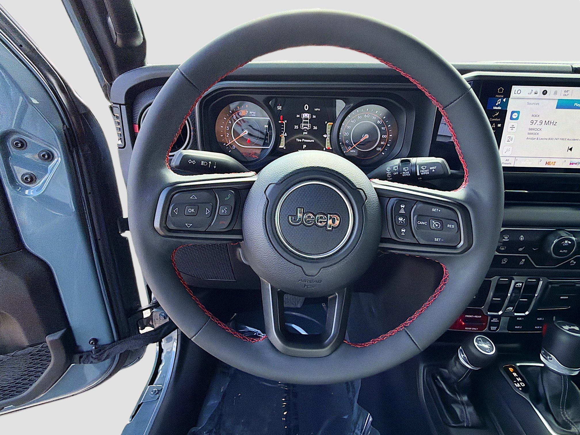 Used 2024 Jeep Wrangler Unlimited Rubicon image 37