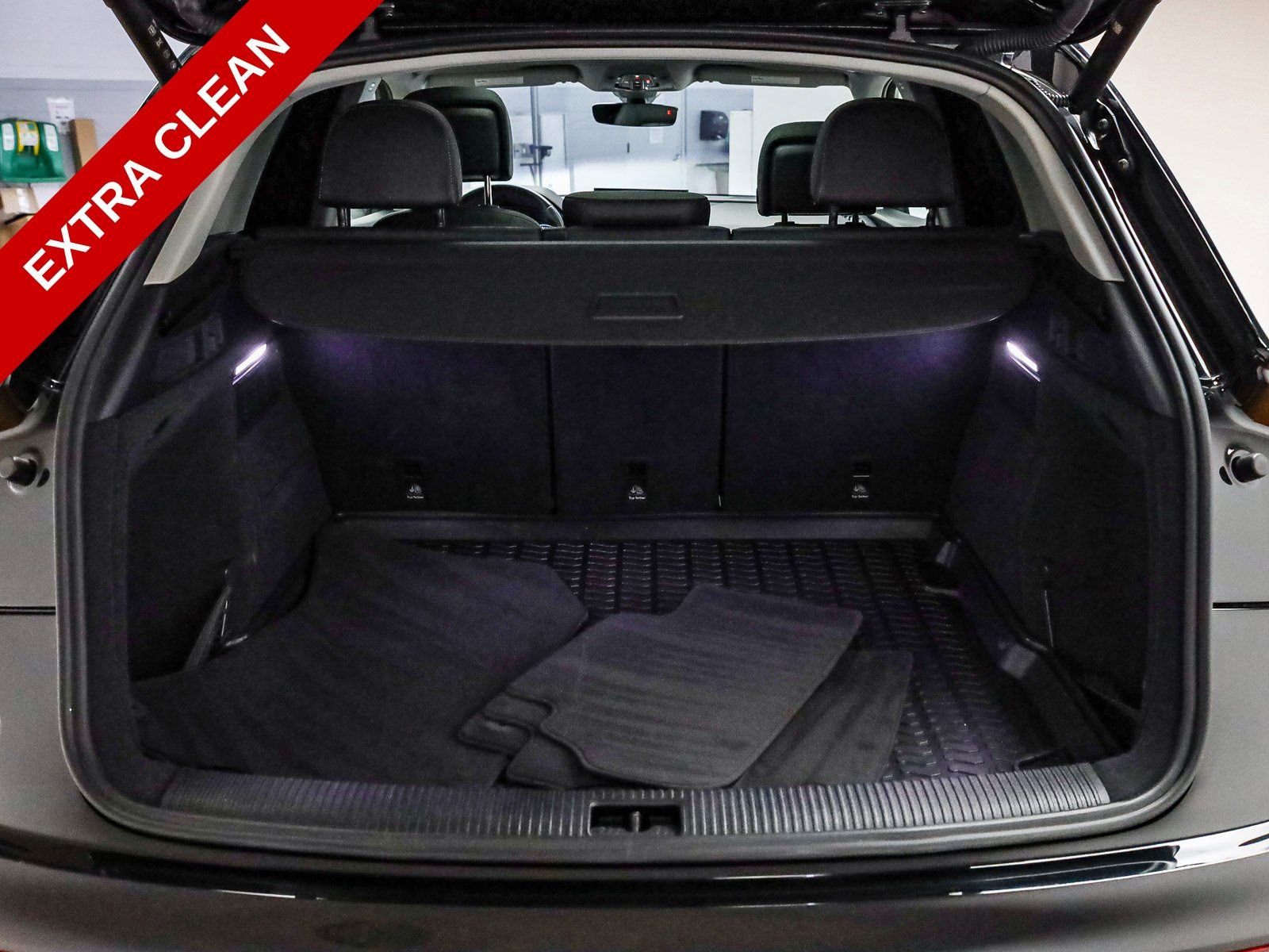 Used 2023 Audi Q5 Premium w/ Convenience Package AWD/4WD image 28