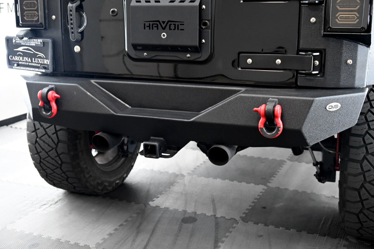 Used 2018 Jeep Wrangler Unlimited Rubicon w/ Cold Weather Group image 15