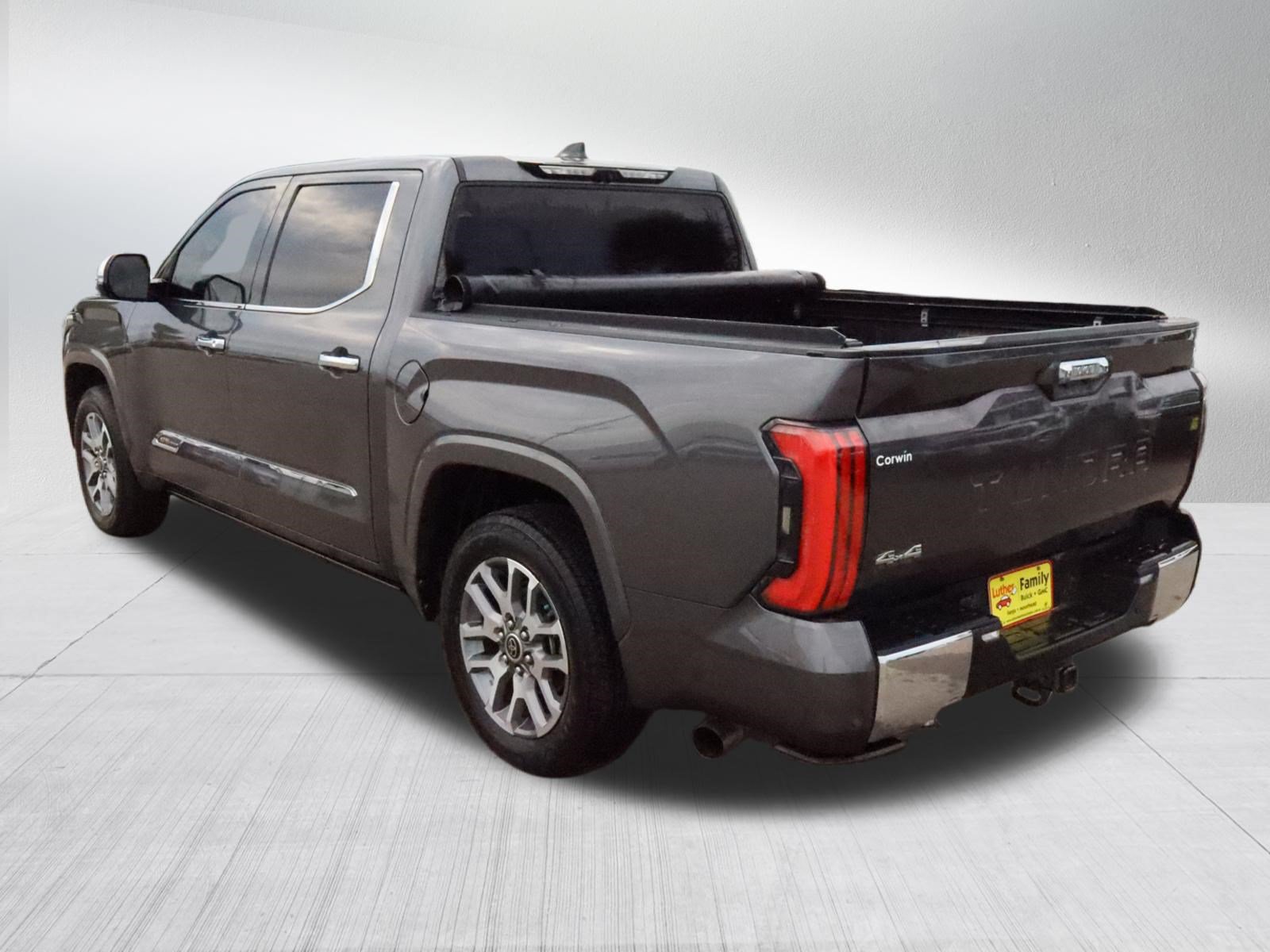 Used 2022 Toyota Tundra 1794 Edition w/ Advanced Package AWD/4WD image 5