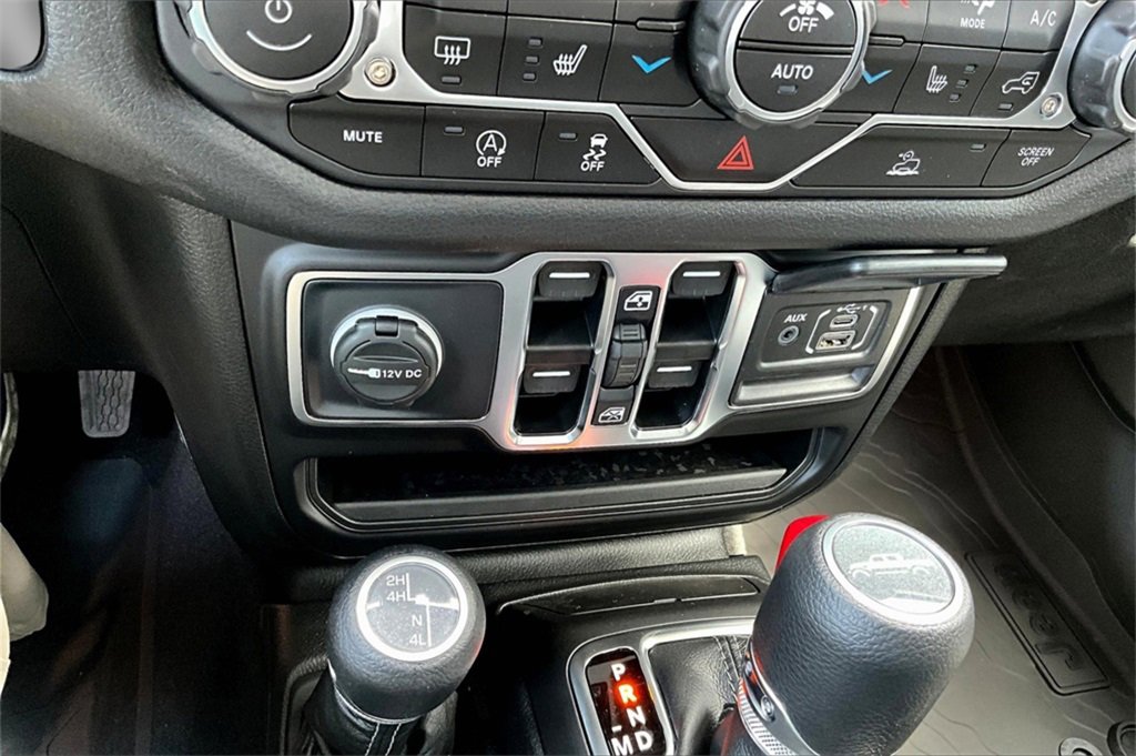 New 2025 Jeep Gladiator Sport image 33