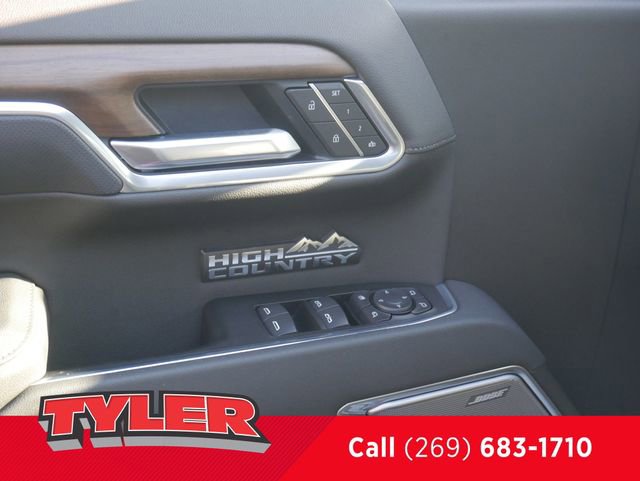 New 2026 Chevrolet Silverado 1500 High Country w/ Technology Package AWD/4WD image 23