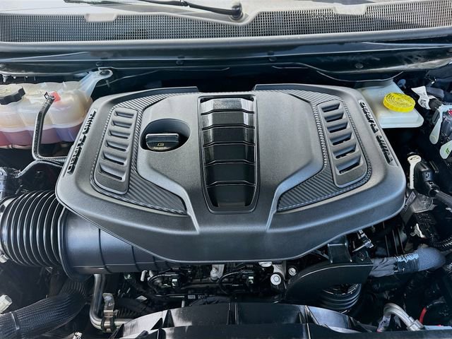 Used 2024 Jeep Wagoneer Series II w/ Flexible Seating Group image 32