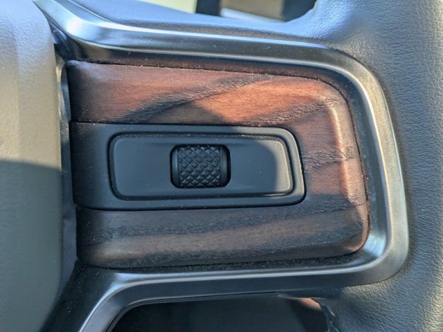 Used 2024 Rivian R1S Adventure image 20