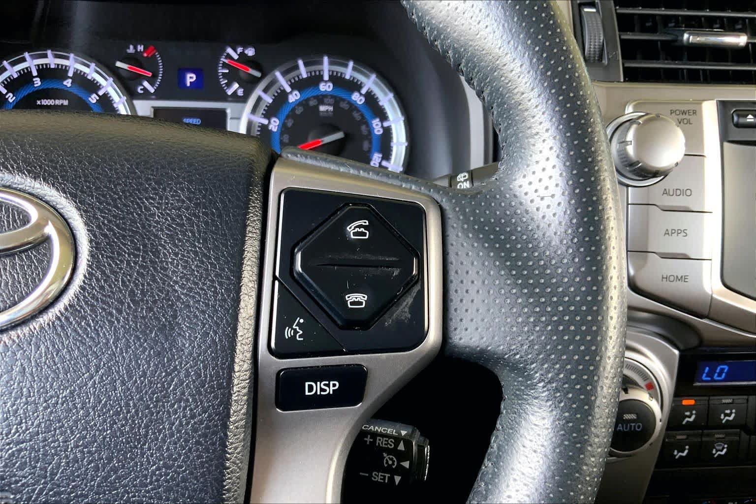 Used 2018 Toyota 4Runner Limited AWD/4WD image 25