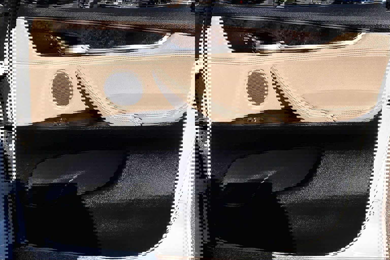 Used 2017 BMW X5 xDrive35d image 21