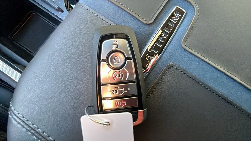 New 2026 Ford F250 Platinum image 20