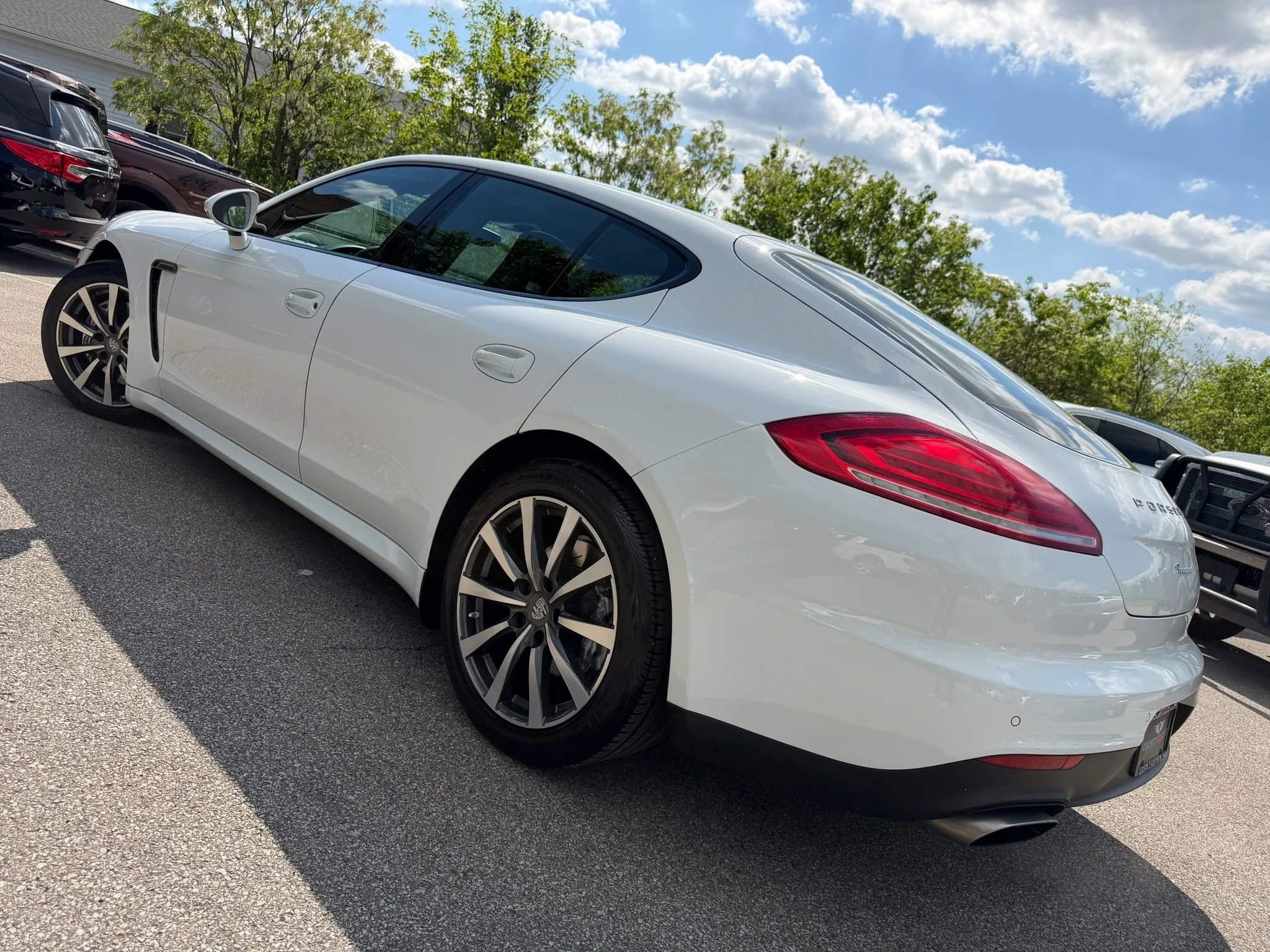 Used 2015 Porsche Panamera w/ Premium Package RWD image 51