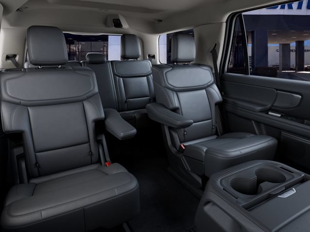 New 2027 Ford Expedition Active AWD/4WD image 13