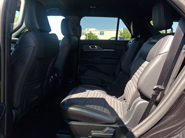 Used 2026 Ford Explorer ST-Line AWD/4WD image 10