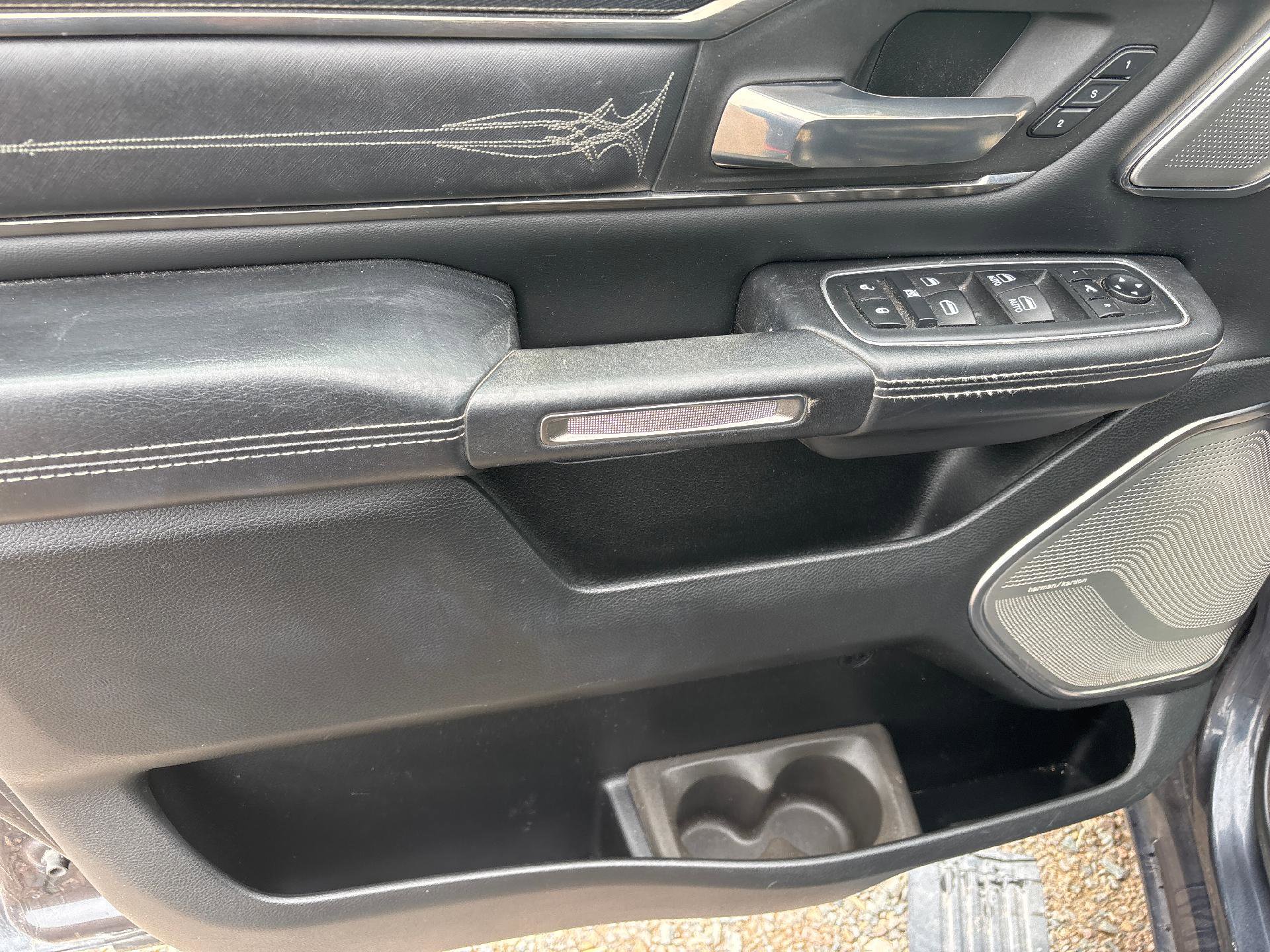 Used 2020 RAM 1500 Limited image 12