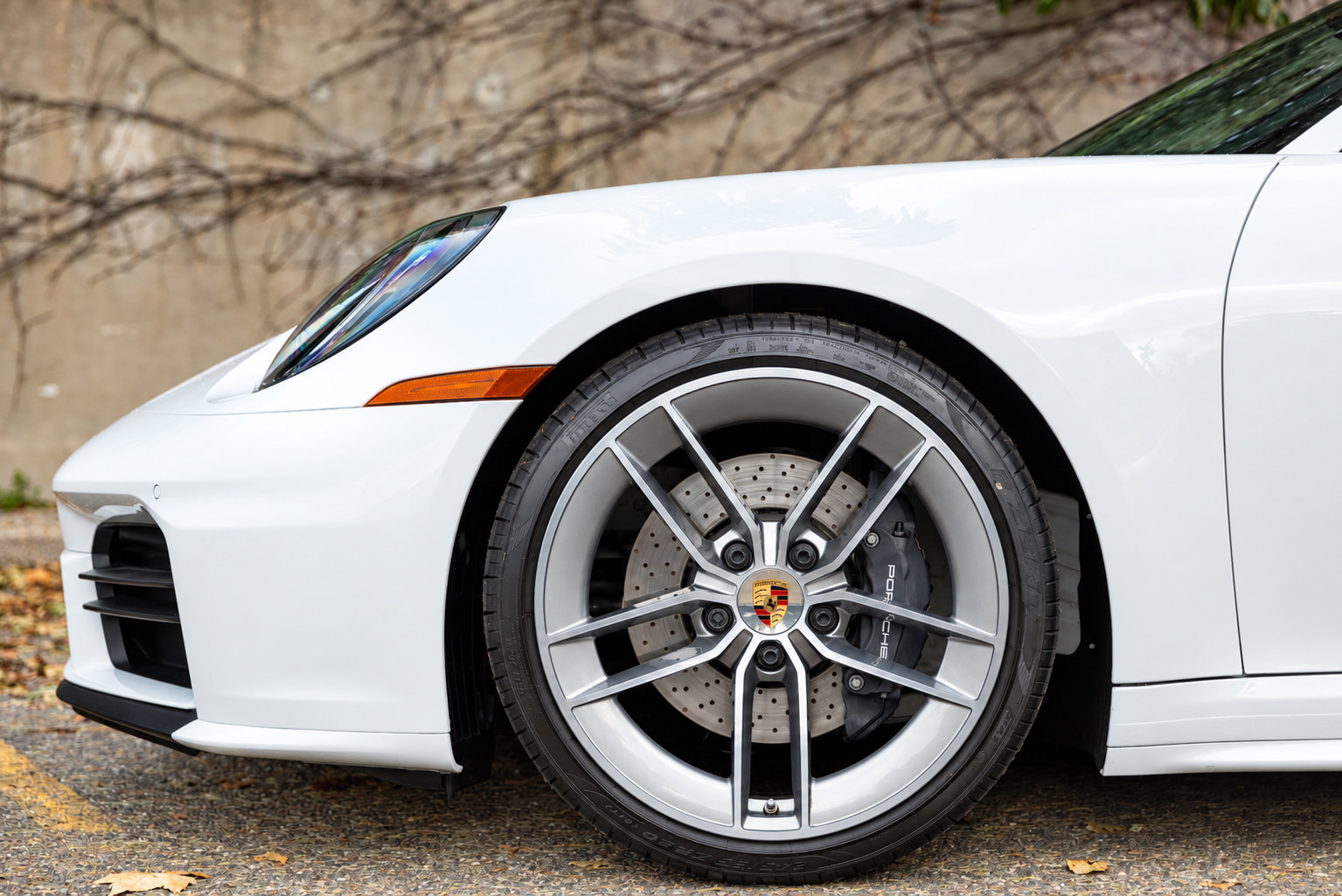 Used 2025 Porsche 911 Carrera RWD image 10