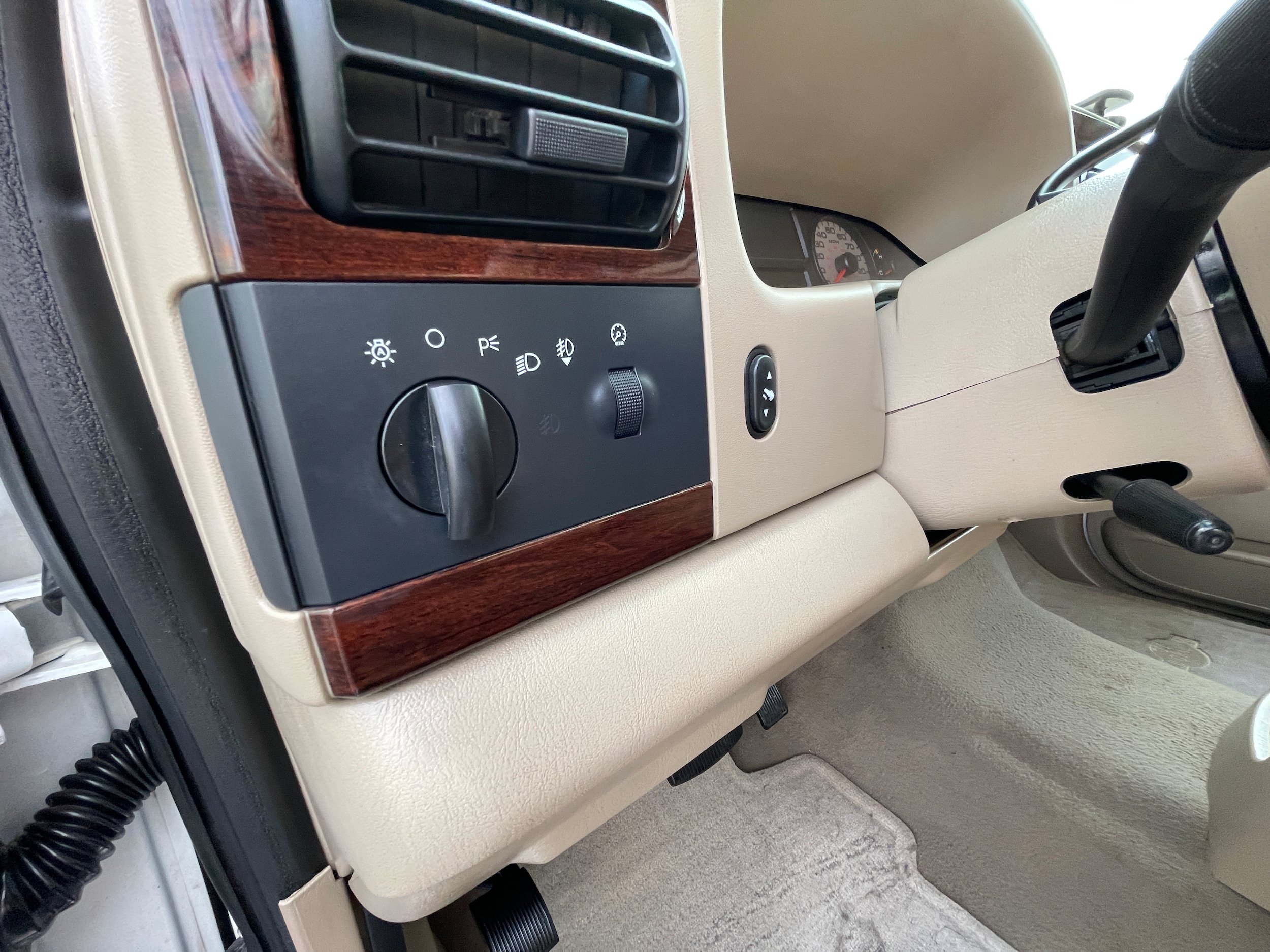 Used 2006 Ford F250 King Ranch AWD/4WD image 17